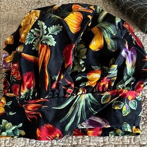 Chef Hat Artex veggies